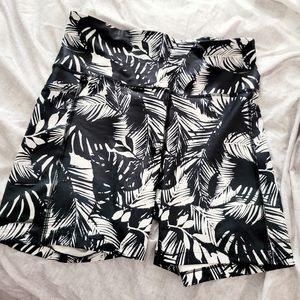 Old Navy Biker Shorts with Pockets